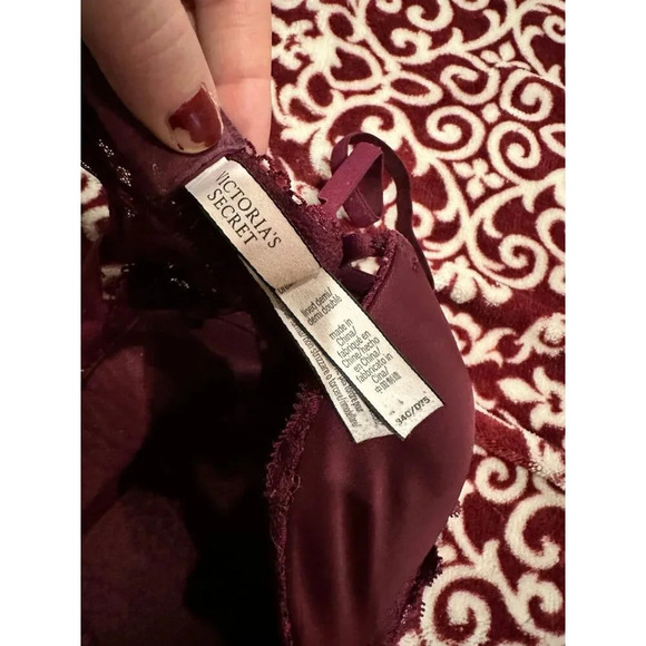 6 FOR $15 Victoria’s Secret 34C bra - Picture 2 of 2